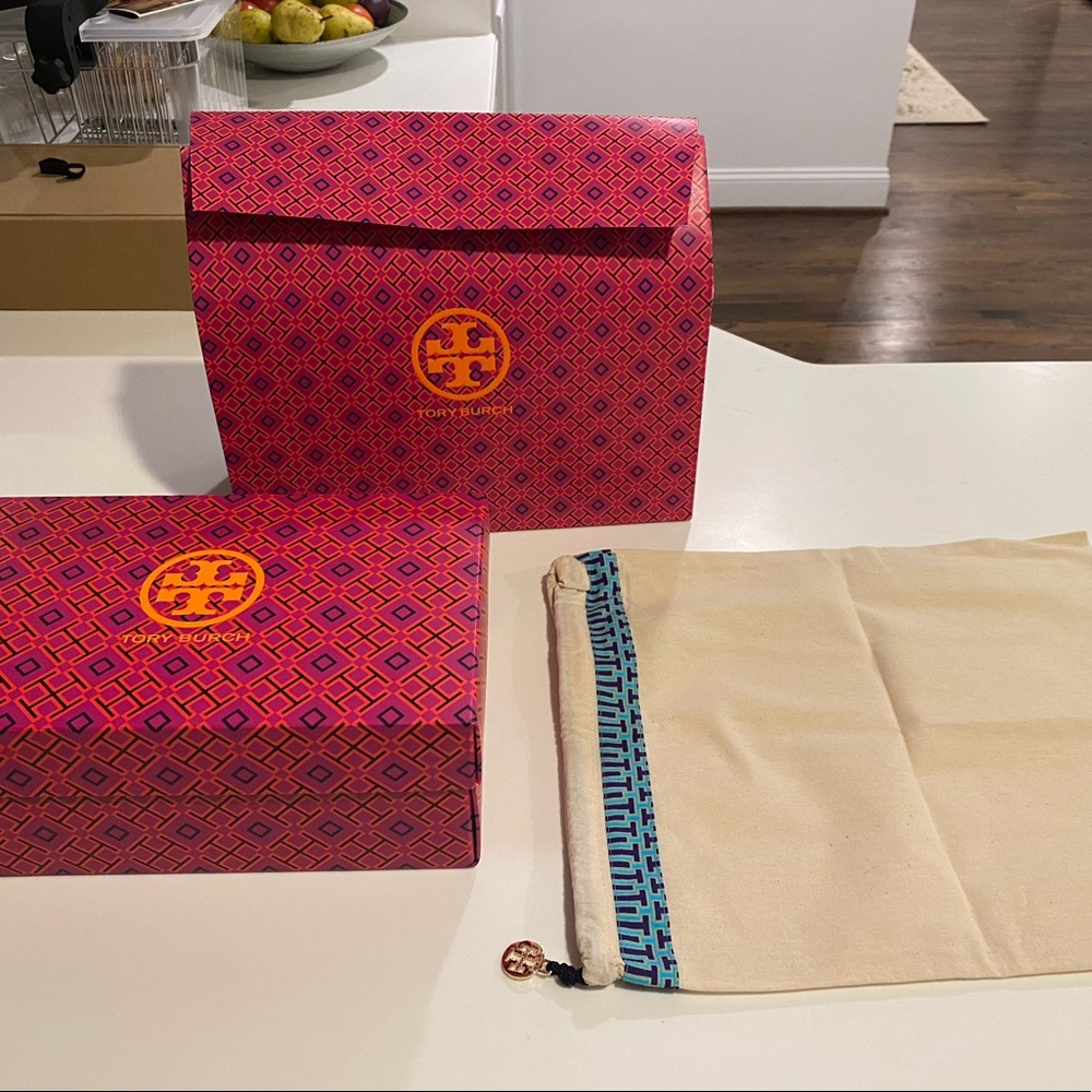 Tory Butch gift bag, shoe box and canvas shoe bag
